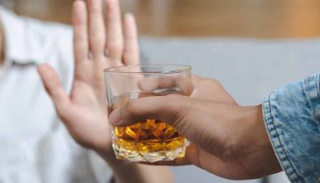 How to Help an Alcoholic Who Has Relapsed